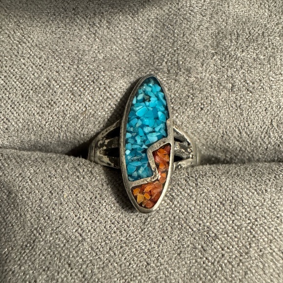 925 Sterling Silver Jewelry - Sterling Silver Artisan Crushed Turquoise and Crushed Turquoise Ring